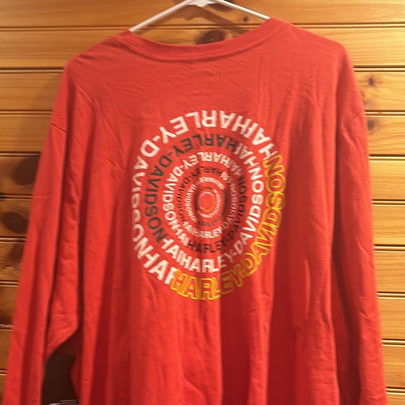 NWT women’s Harley Davidson, long sleeve red T-shirt, size 2X - Picture 5 of 5